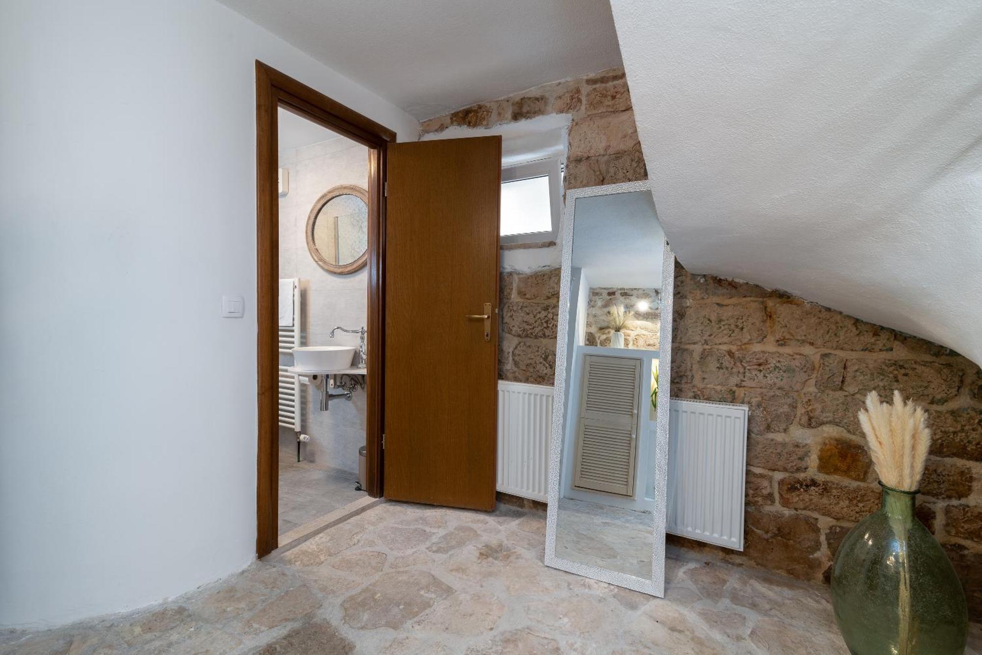 Manero Villa Trogir Eksteriør billede