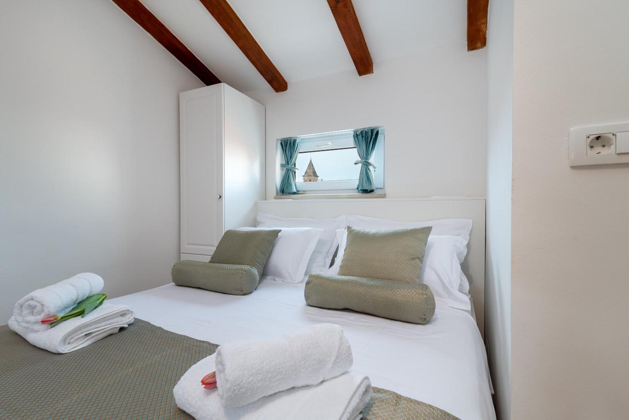 Manero Villa Trogir Eksteriør billede